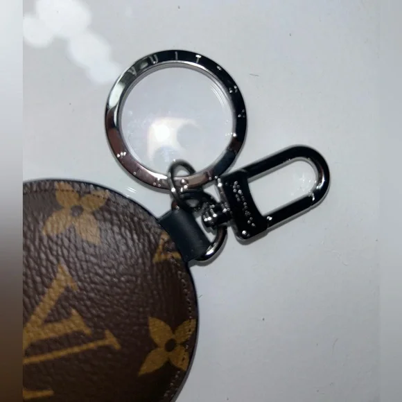 Louis Vuitton Monogram LV World Keychain Made in Italy M68307 - Picture 2 of 3